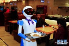 成都智能送餐机器人出租发光城市心跳低价出租
