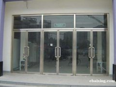 西红门安装玻璃门更换碎玻璃 西红门安装玻璃门更换碎玻璃