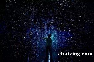 地产展览彩虹滑道设备道具出租雨屋出租 地产展览彩虹滑道设备道具出租雨屋出租