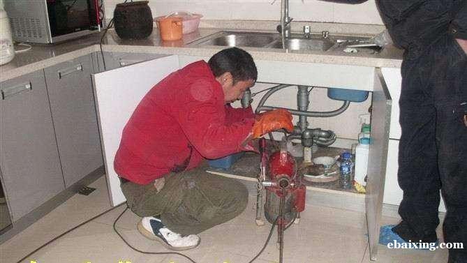 沌口体育中心下水道堵了找我们疏通住在附近上门方便 沌口体育中心下水道堵了找我们疏通住在附近上门方便