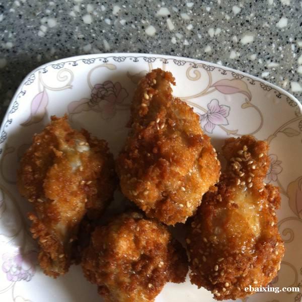 香酥炸鸡怎么做 教你做炸鸡架 香酥炸鸡怎么做 教你做炸鸡架