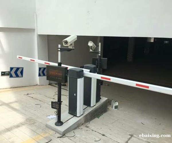 北辰区道闸/栅栏道闸批发/厂家直销 北辰区道闸/栅栏道闸批发/厂家直销