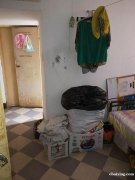 济南路百货大楼附近运兴小区1厅